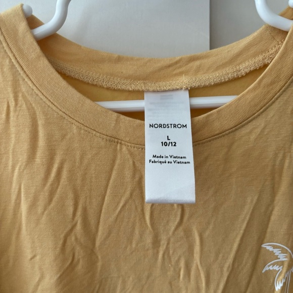 NWoT Nordstrom T-Shirt - Picture 2 of 5